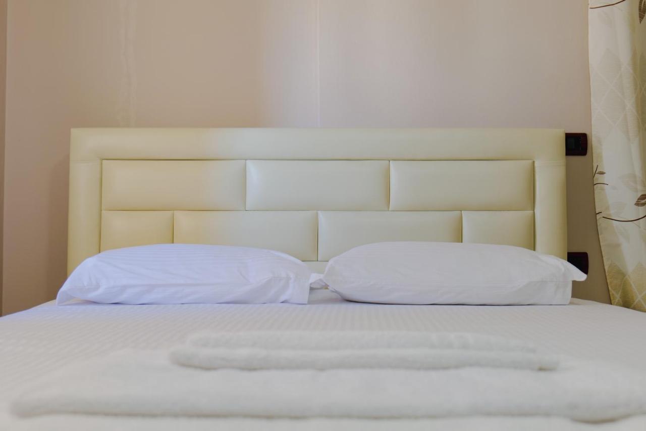 Kidi Apartments Sarande Luaran gambar