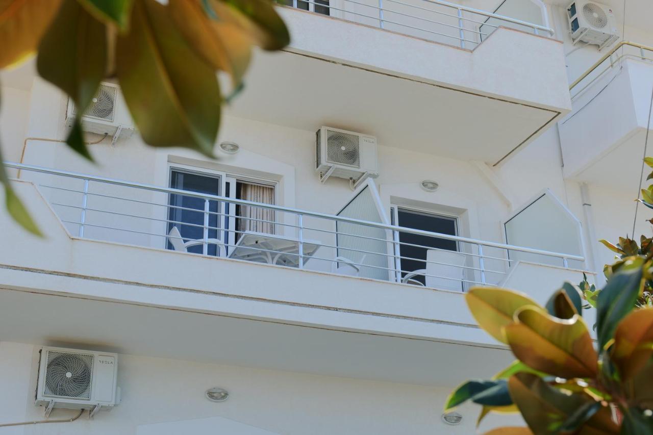 Kidi Apartments Sarande Luaran gambar