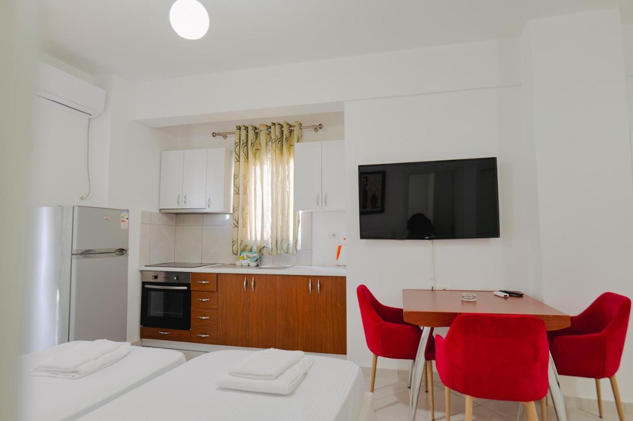 Kidi Apartments Sarande Luaran gambar