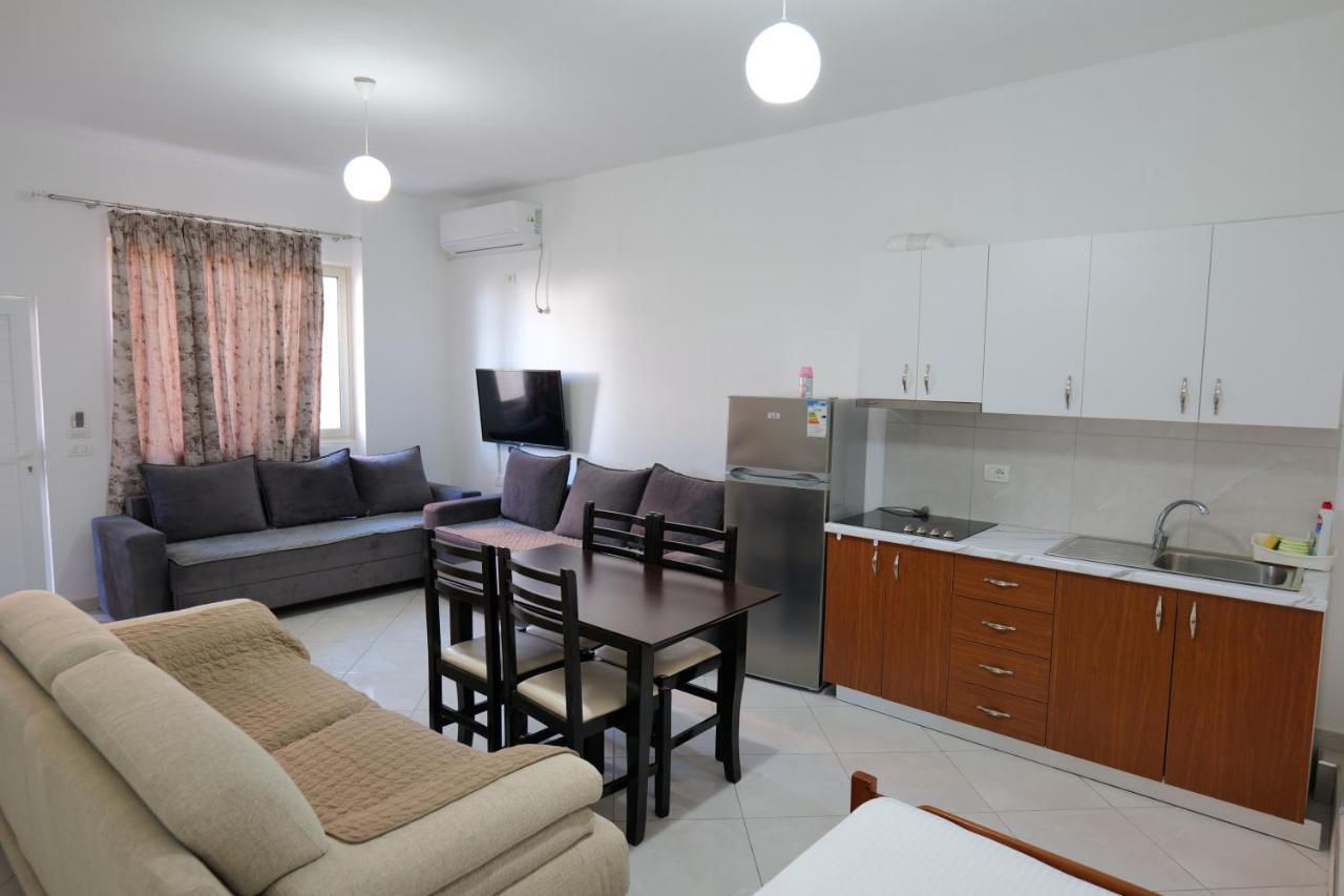Kidi Apartments Sarande Luaran gambar