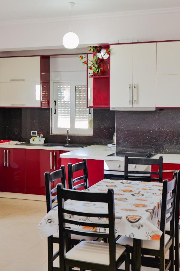 Kidi Apartments Sarande Luaran gambar